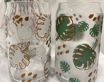 Color Changing Monstera Beer Can Glass, Iced Coffee Glass, Glass Coffee Cup