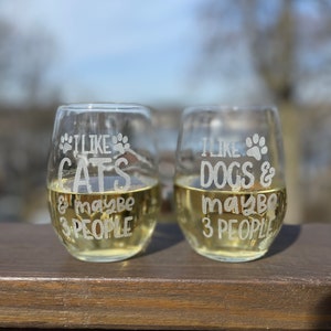 I Like Dogs Wine Glass, I Like Cats Wine Glass, Engraved Stemless Wine Glass, Gift for Dog Mom, Dog Lover Wine Glass, Cat Lover Wine Glass