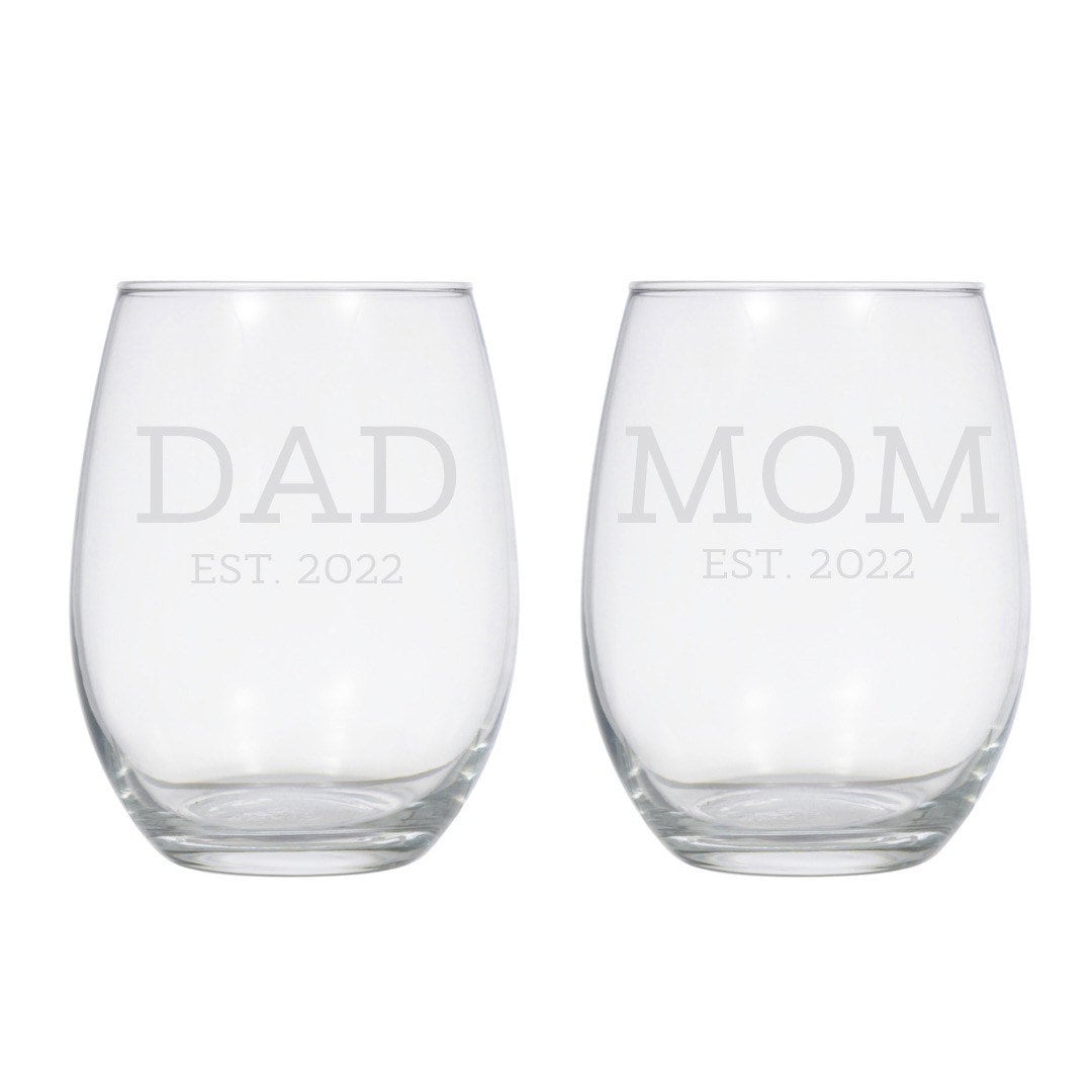 Mom and dad 2025 wine glasses
