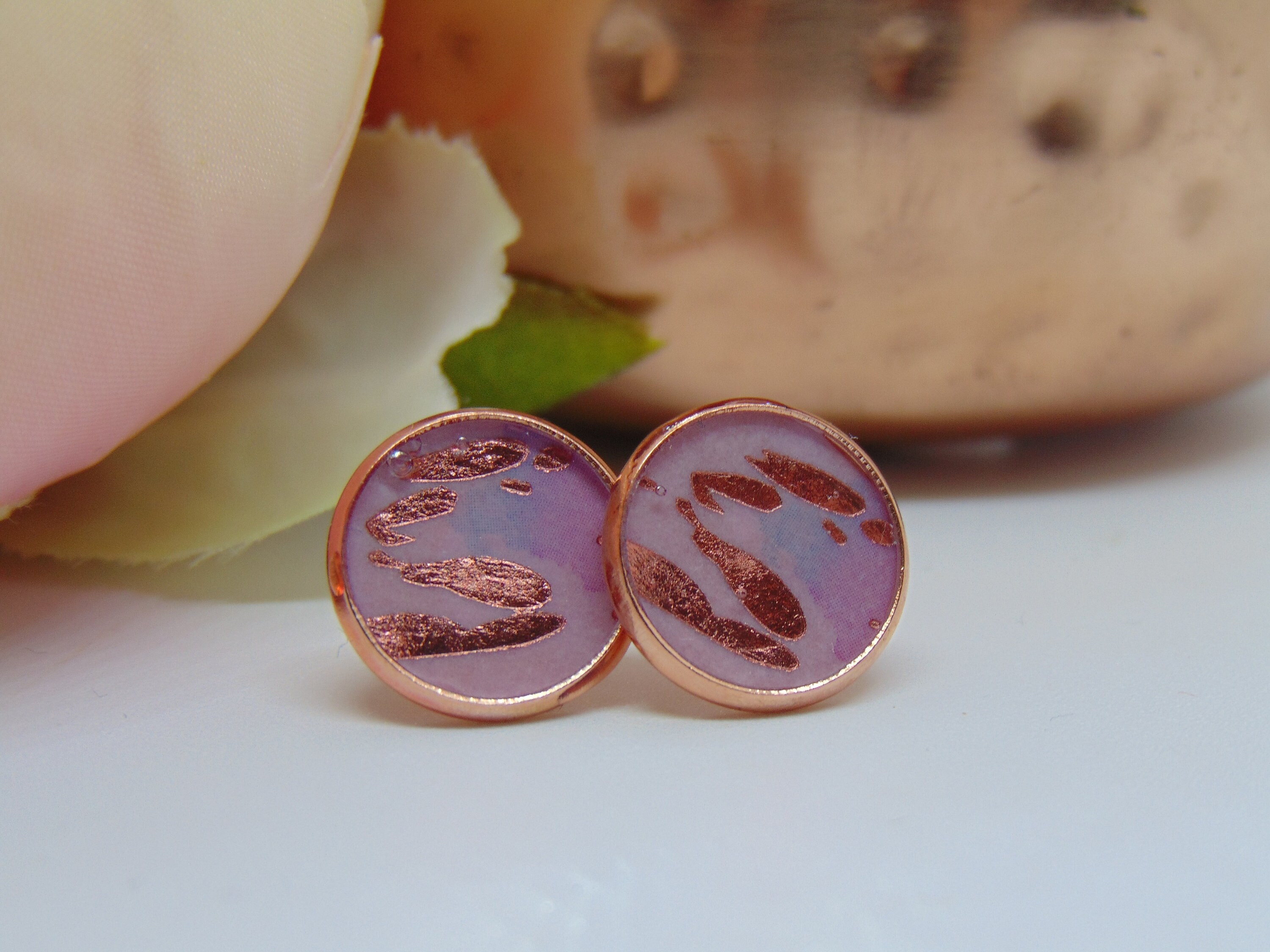 Rose gold Ohrstecker mit 'fleck' Design | Etsy