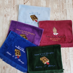 Minister Customized Towel - Monogrammed Fingertip Towel - Pulpit Towel - Towel for a Preacher Clergy - Pastor Gift Installation Anniversary