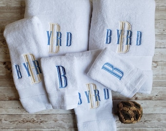 Broderat handduksset med 6 delar | Personlig bröllopspresent