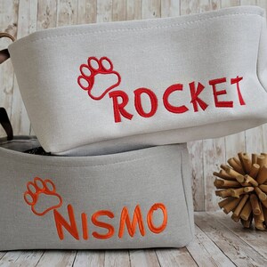 Cesta de brinquedo personalizada para cachorro, cesta de armazenamento de tecido bordado, cesta de linho para alças de vinil, duas cores, cesta personalizada para cachorro