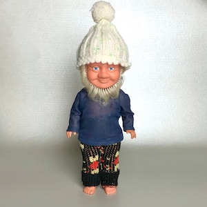 Vintage GDR Rubber Old Man Doll: Knitted Hat, Collectible Toy