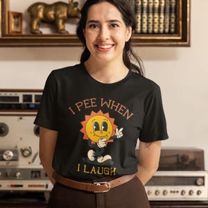 Funny Unisex Softstyle T-Shirt - "I Pee When I Laugh" Graphic Tee, Humorous Shirt for Laugh Lovers, Great Gift for Friends, Birthday, Humor