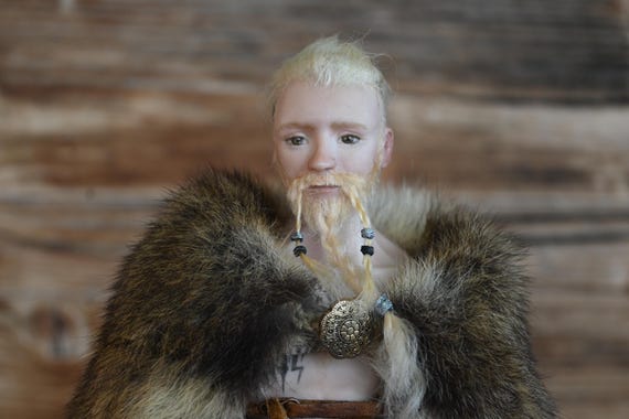 Handgemachte bjd Porzellanpuppe, männlicher Wikinger, Einzelstück, Kunstpuppe