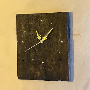 Antike Eichen-Wanduhr, hergestellt aus einem alten Schleusentor: Foxton Clocks