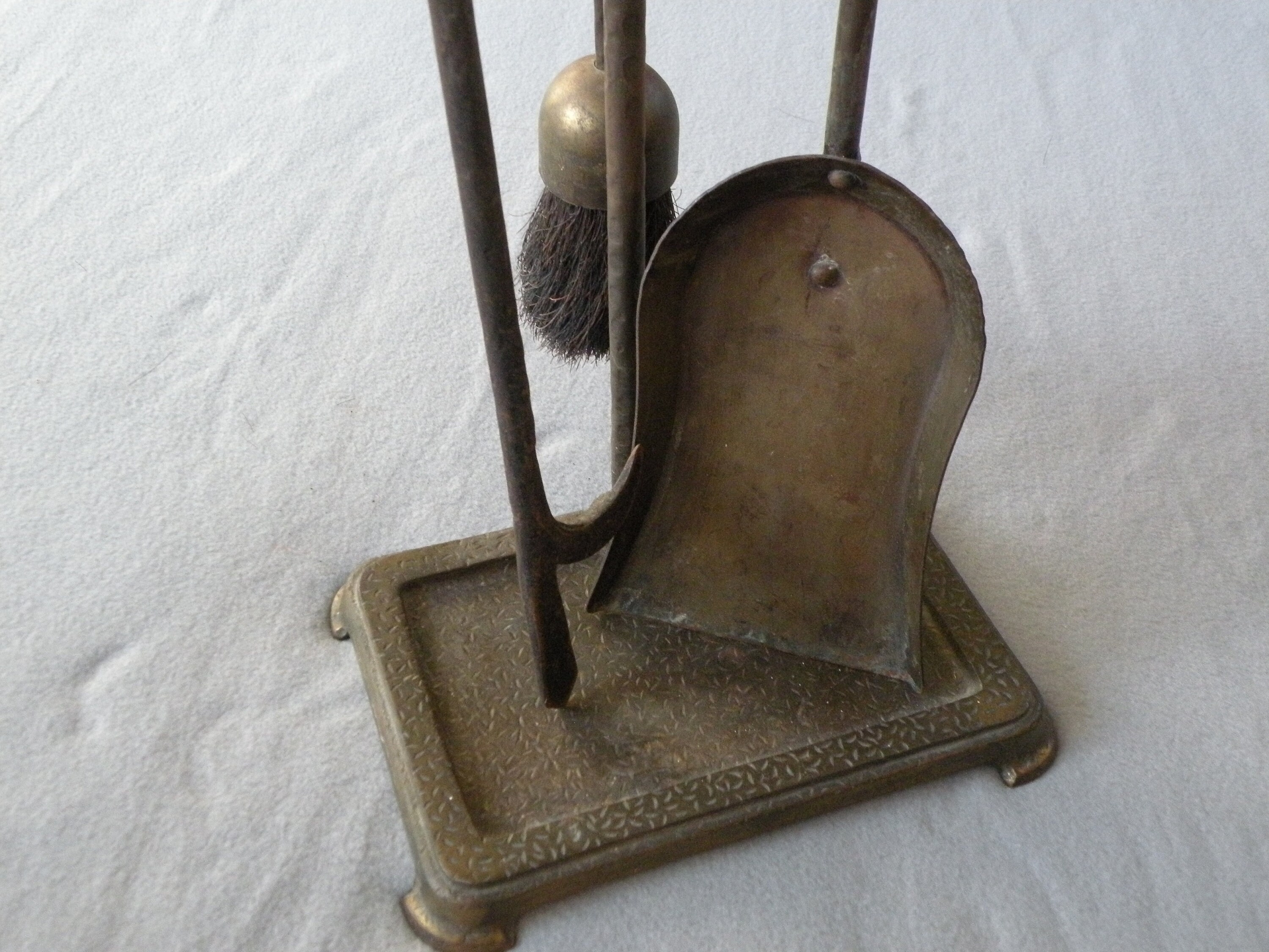 Vintage Hammered Cast Iron Fireplace Tool Set With Stand Etsy
