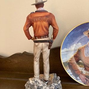 John Wayne The Duke Franklin Mint Collectible Porcelain Figure and Decorative Plate image 8