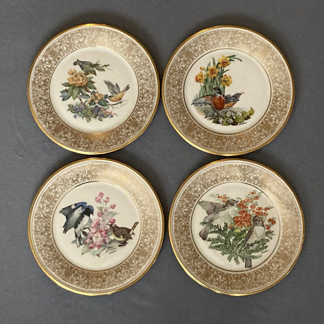 Lenox Boehm Bird Plates Set of 4 '71 Goldfinch, '77 Robin, '80 Blue