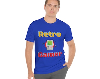 Retro Gamer - Fun Gamer - Unisex Kurzarm T-Shirt | Throwback Gaming Style T-Shirt | Vintage Gamer Vibes Tee | Hol dir dein Retro Gaming Shirt