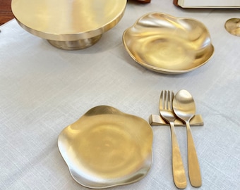 Korean Premium Bronzeware BANGJJA YUGI 한국 유기 놋그릇 - Side Plate - Side Bowl - Dessert Dish - Small Plate - Small Dish - Flower Side Dish