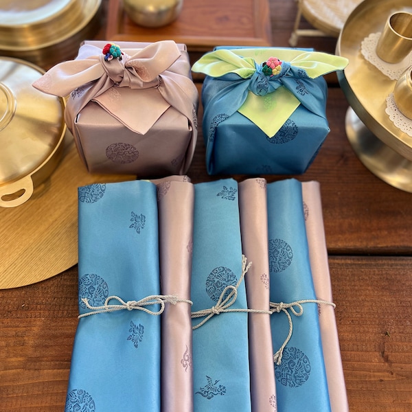 Korean Traditional Gift Nobang silks "BOJAGI" Wrapping Fabric 2 pcs set , Reusable fabric gift wrapping, Ecofriendly Wrap