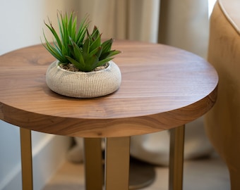 Walnut Round End Table - Solid Wood Round Side Table for Living Room or Bedroom Night Stand - Wood Accent Table Nightstand with Metal Legs