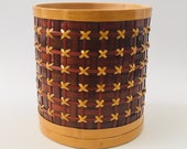 Wicker plant pot