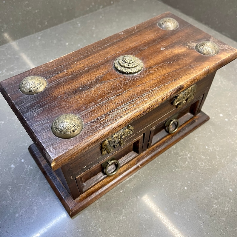 Vintage style wooden box with two drawers