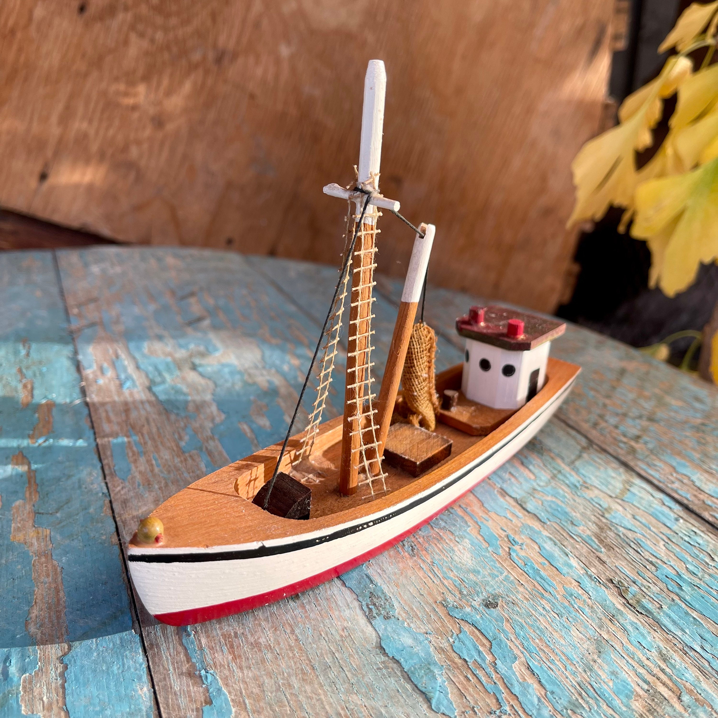noorden Makkelijk te gebeuren het formulier Vintage rood en wit model vissersboot houten schip schip - Etsy Nederland