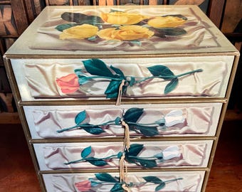 cardboard dresser 90s ROOM IN A BOX main image 1