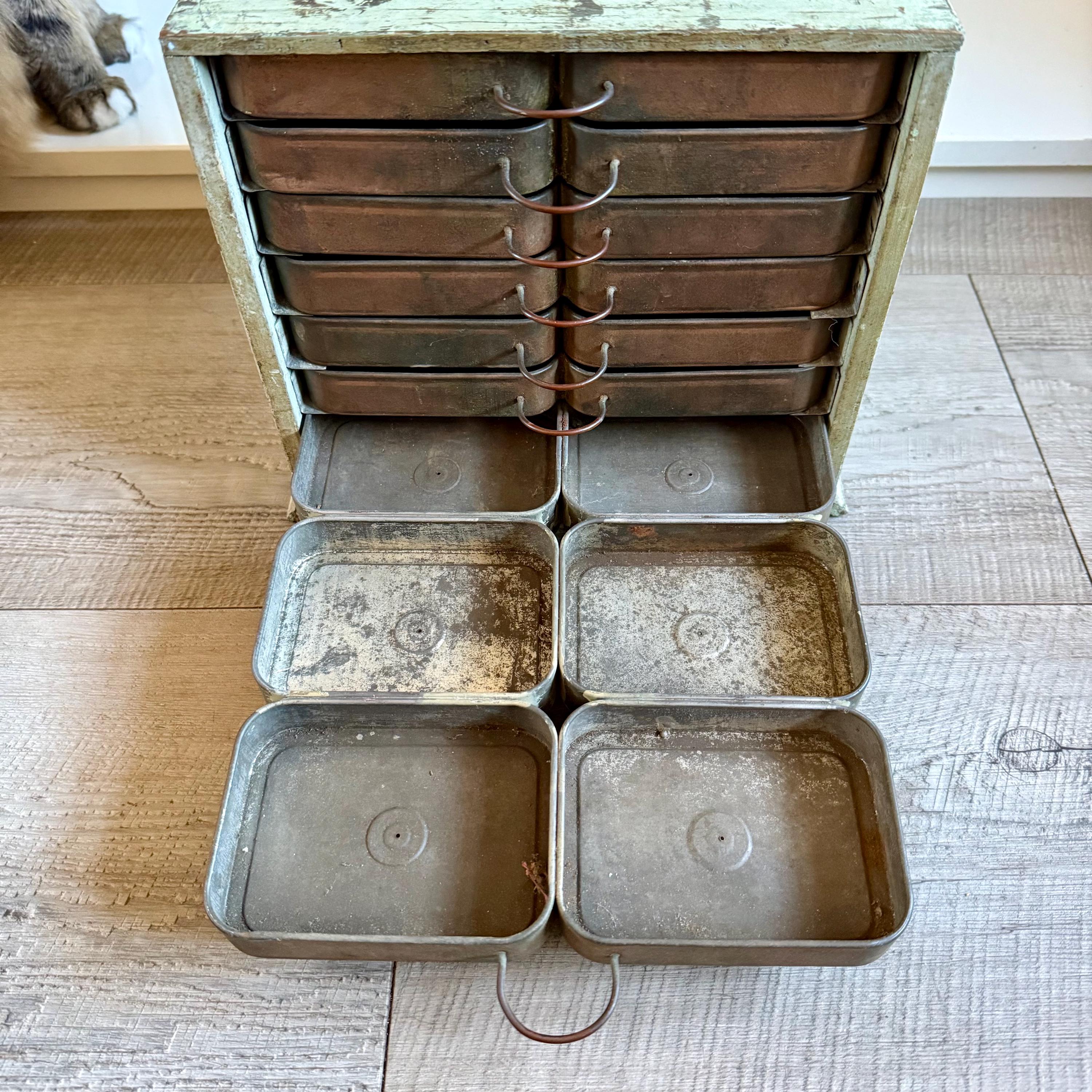 tobacco tin with compartments Tobacco Tin With Compartments