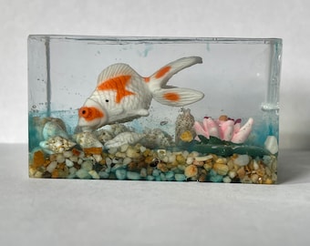 Handmade miniature aquarium fish tank paperweight