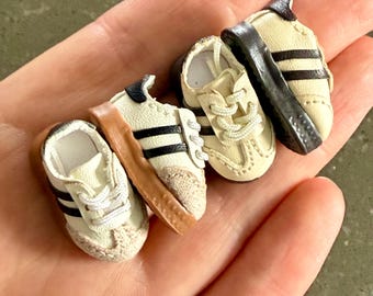 adidas gazelle silver green womens Handpainted Custom Adidas Sneakers  Gaara Anime Design  Dee Design