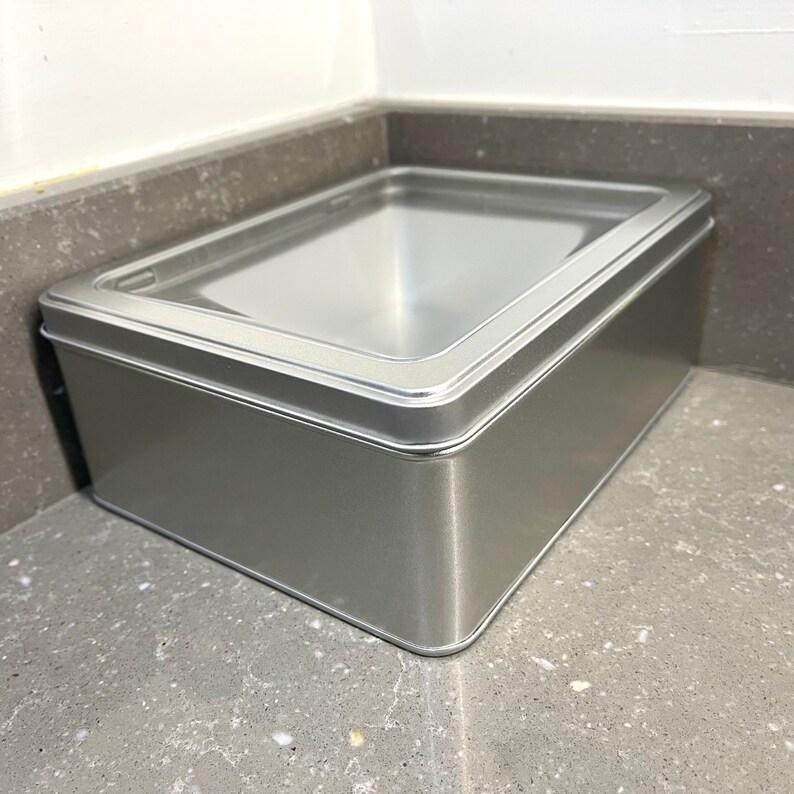 Super large rectangular metal tin with hinged window lid 1400ml
