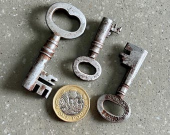 Antique/vintage replacement key, skeleton key. Choose your style