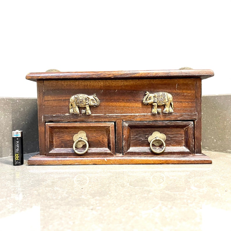 Vintage style wooden box with two drawers