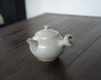 200 ml Kyusu teapot in Satin Grey glaze, handmade ceramic teapot, glazed inside, ball filter