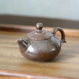Mini Gong Fu Ceramic Teapot | Autumn Frost | 90ml handmade teapot