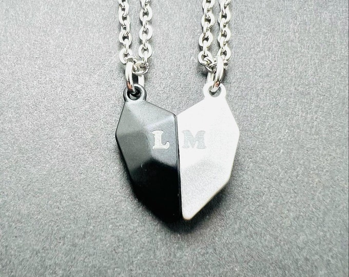 Personalized Magnetic Heart Necklace, Engraved Letters Necklace, Magnetic Couple Necklace, Heart Necklace, Lover Necklace, Friendship