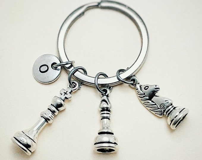 Chess Keychain, Chess Keyring, Chess Piece Gift, Knight Keychain, Chess Knight, King Queen,Nerdy Gift, Geek Gift,Chess Set,Chess Player Gift