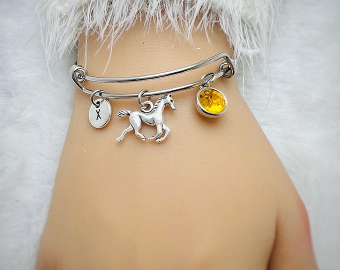 Horse Bangle Bracelet - Horse Bracelet - Horse Lover Gift - Rodeo Bracelet - Horse Training - Personalized - Horseback Riding - Equestrian