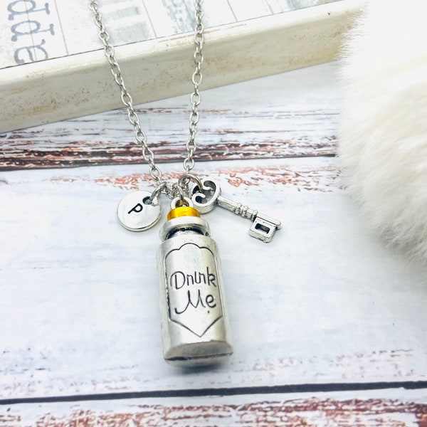 Necklace with bottle Charm pendant for Alice in Wonderland, drink me, Alice, key, personalized glue, initial letter