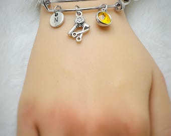 Hair dresser gift, hair dresser Jewelry, hair stylist gift, Beautician gift, Beauty school, Hairstylist, Scissors Gift, Salon Opening Gift