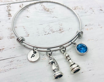 Chess Piece Gift , Chess bracelet, Knight Bracelet, Chess Knight Charm Bracelet, Nerdy Gift, Geek Gift, Nerd Jewelry, Chess Player Gift