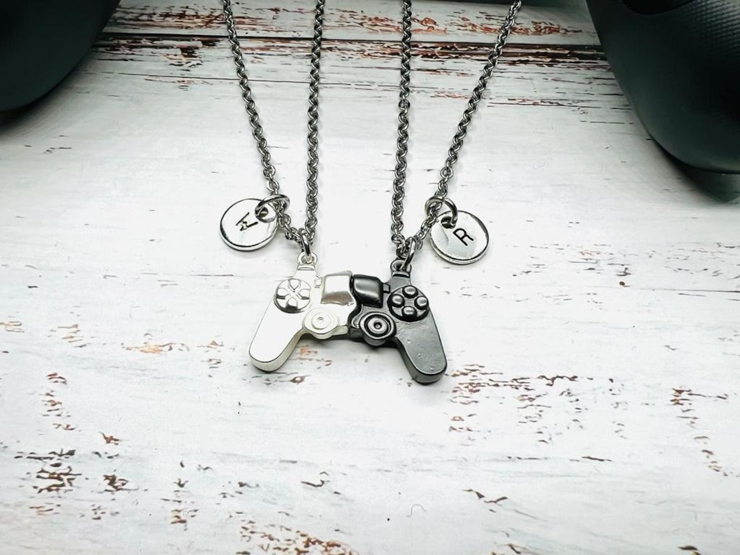 Game Controller, Necklace Joystick,set of 2 Couples Necklace