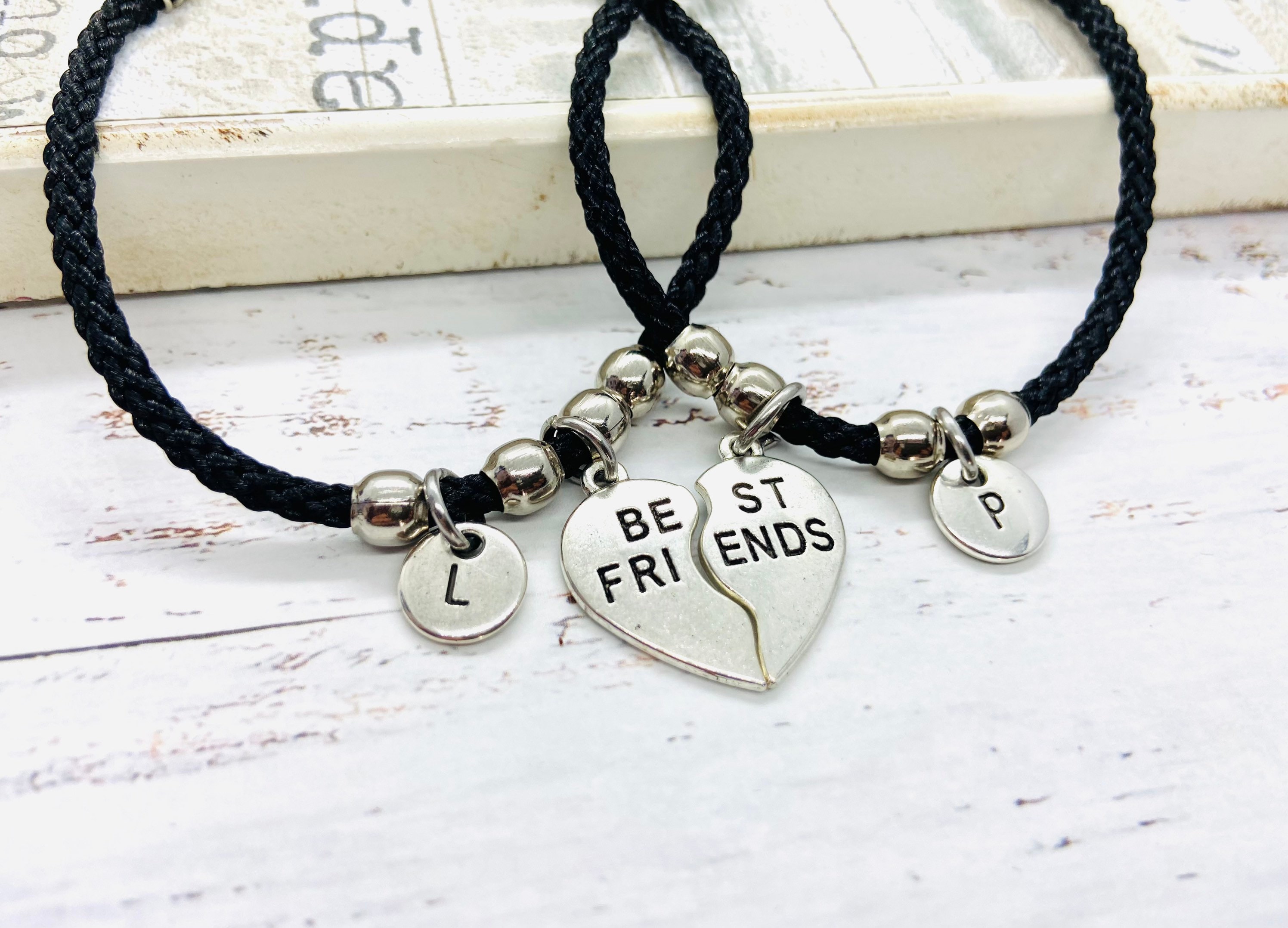 Best Friend Bracelets: Meaningful Friendship Bracelets for 2