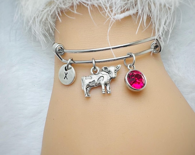 Cow Bracelet, Cow charm gift, Cow lovers gift, Cow jewelry, Dairy Farmer gift, Farmer wife gift, Taurus Bracelet, Cow gift kids,