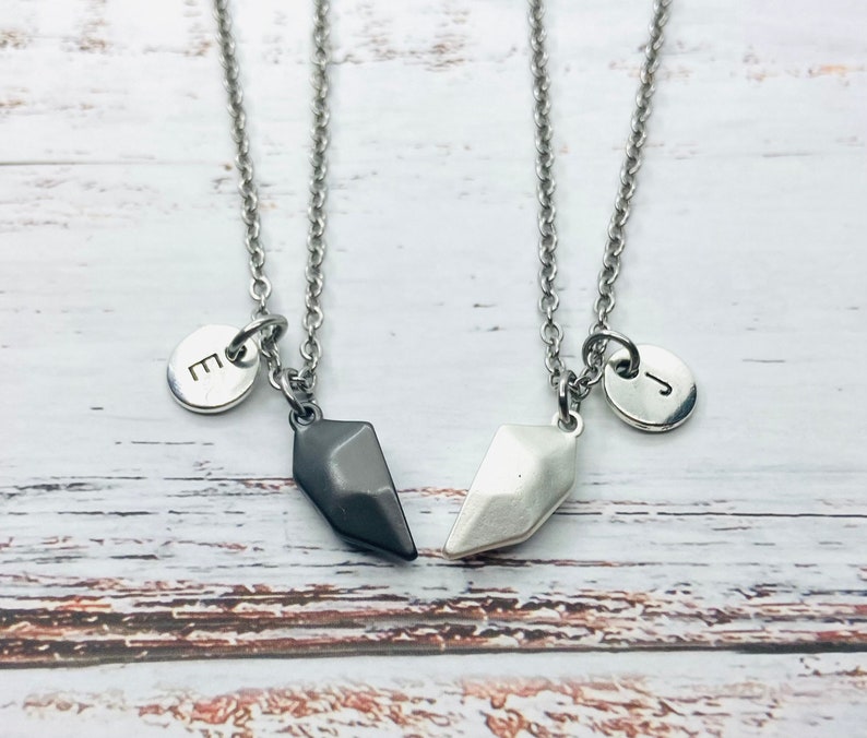 Magnetic heart necklace, couple necklace, magnetic couple necklace, heart necklace, lover necklace, friendship necklace image 3