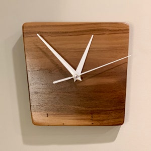 KINDA SQUARE - Medium - Modern Wall Clock - Modern and Minimalist - Three Wood Choices