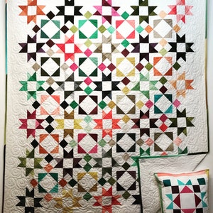 Moroccan Tiles Lap Quilt with Free Pillowcase 19032 T1