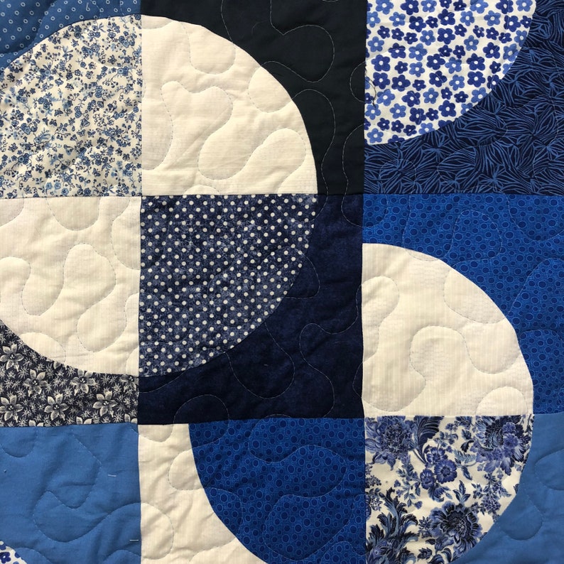 Blue Moons Lap Quilt and Free Pillowcase 20003