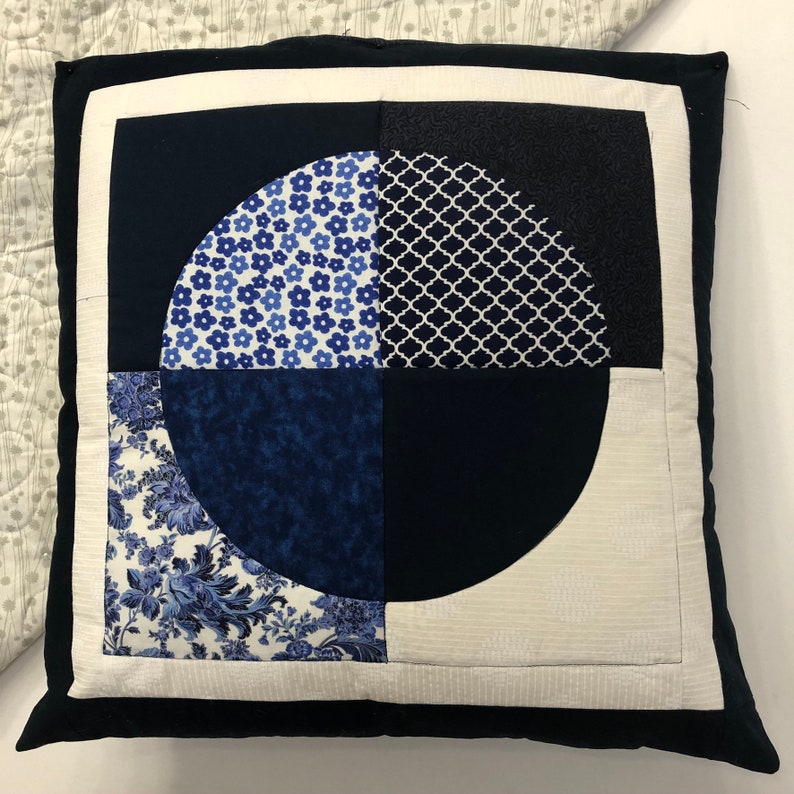 Blue Moons Lap Quilt and Free Pillowcase 20003