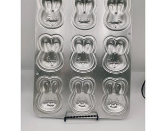 Vintage Wilton Bunny Rabbit Cake Pan 1996 Aluminum Easter Baking Mold 2105-2120