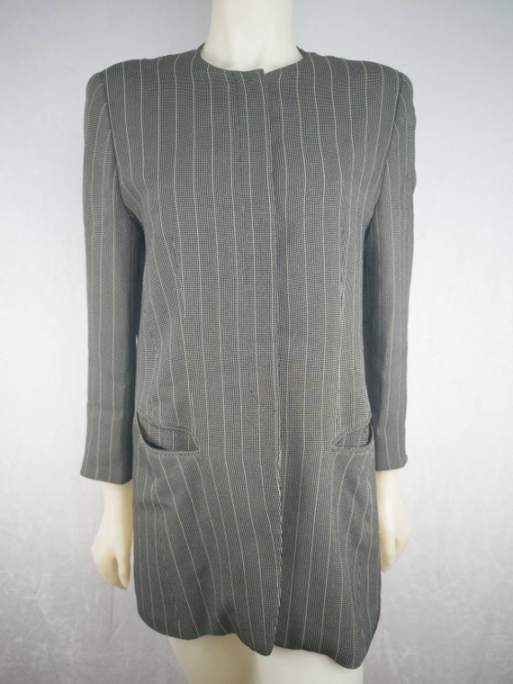 Ungaro power blazer in grey. 80s vintage oversize… - image 2