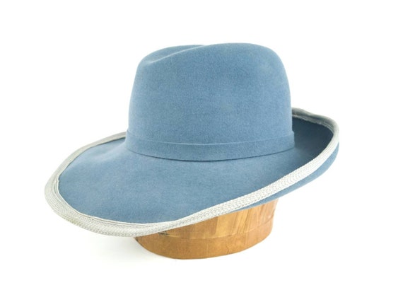 Sky blue wide brim hat, 1970s vintage fur felt hat