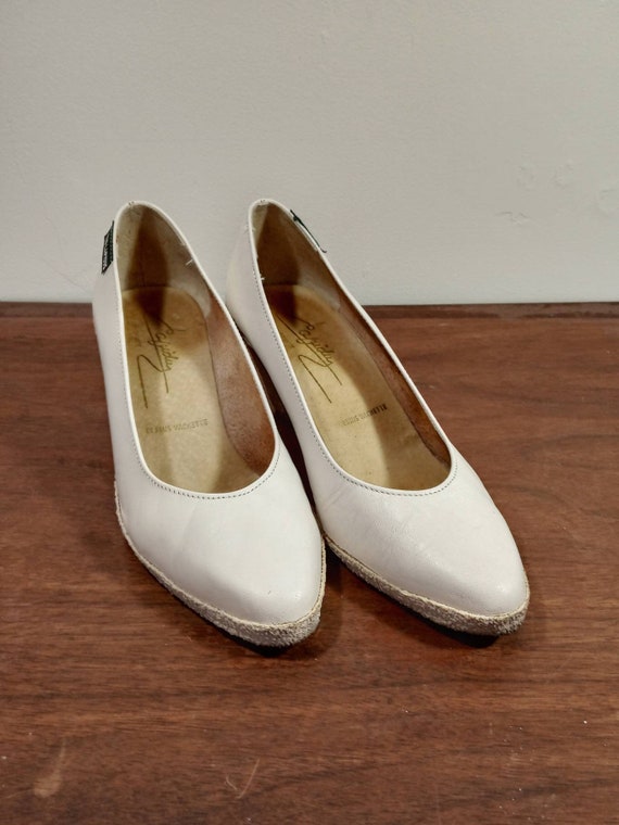 Crepe sole deals shoes ladies