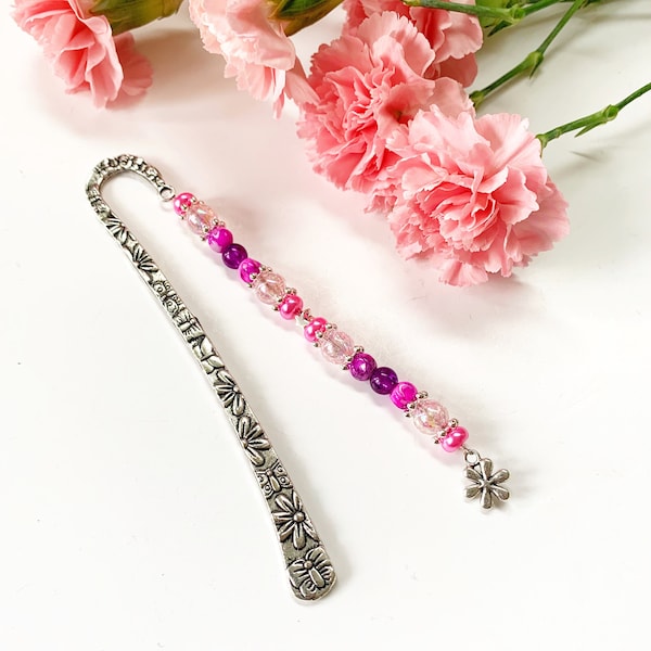 Beaded bookmark, flower bookmark, page holder, gift for reader, teacher gift