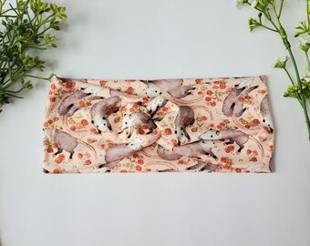 Opossum Floral Twist Headband: Elastic Turban